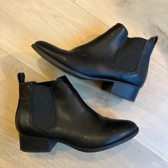 Expression Reya Chelsea Boots sz 7 - Picture 2 of 7